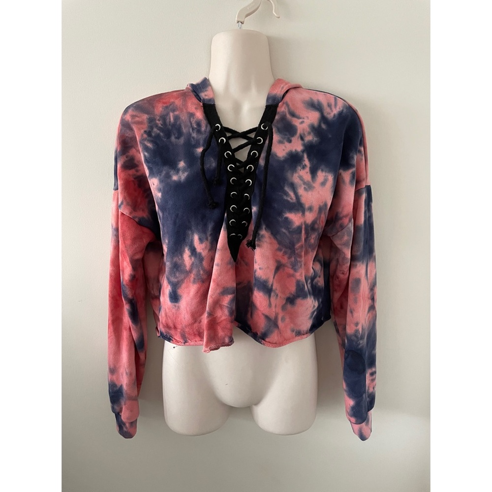 🌿 Awesome Tie-Dye Lace Up Crop Hoodie